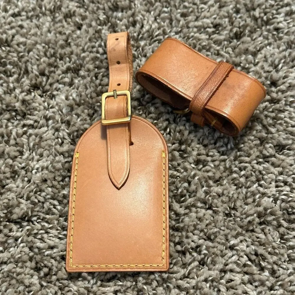 Louis Vuitton Tan Leather Luggage Bag Tag - Picture 2 of 2